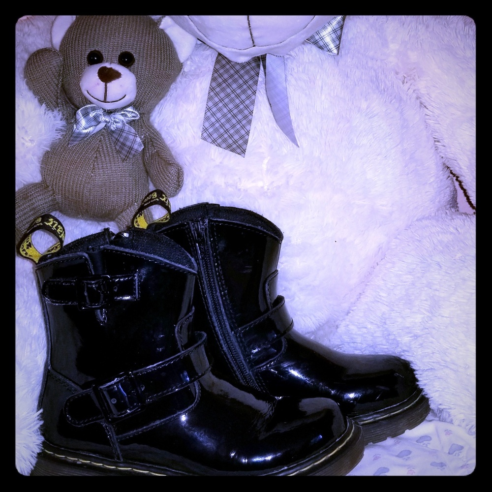 Authentic Dr. Martens Blip